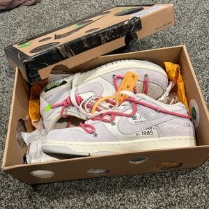 Nike dunks X Off white collection size 6.5M/8W